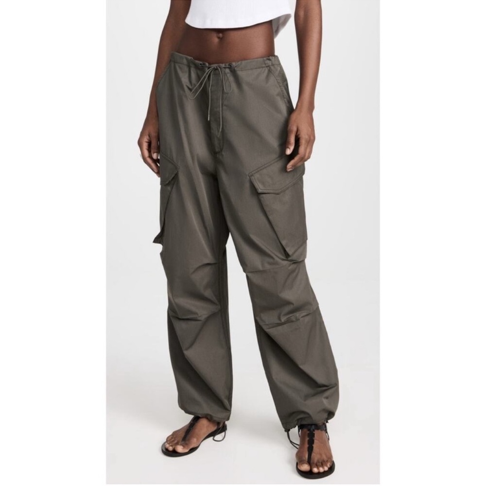 Larsa Pant in Black